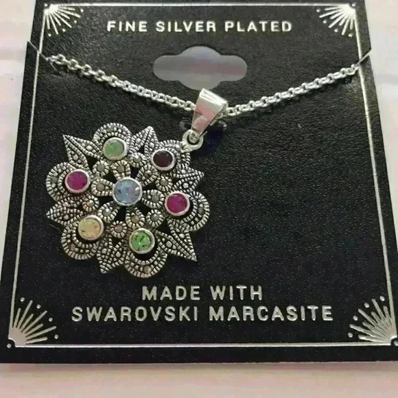 Macy’s new Marcasite Stone Silver Plated N… - Picture 6 of 8